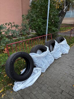 Pneumatiky Michelin Pilot Sport 4 SUV 235/60 R18 - 3
