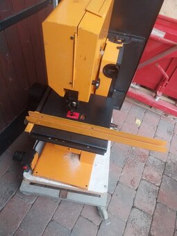 Pásová píla 1 - 3