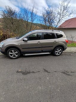 Nissan Qashqai+2 2010 - 3