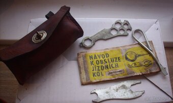 Kapsička + náradie + návod na velamos - 3