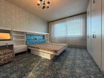 PREDAJ - 3i BYT - ZLATÉ MORAVCE - 3