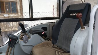 Pásový bager noison 3.5t - 3