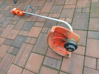 Ručná kosačka - vyžínačka - 3