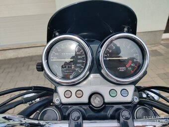 Honda CB 750 sevenfifty (RC42) - 3
