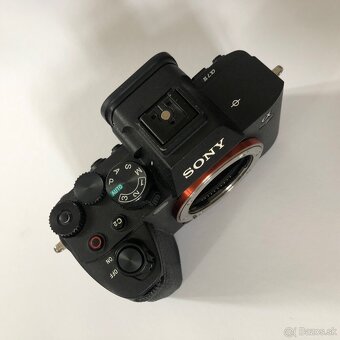Predám Sony a7 iv - 3