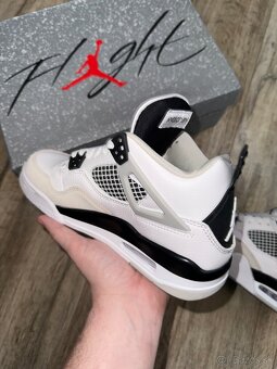Air Jordan 4 millitary black - 3