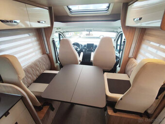 karavan Bürstner Lyseo Time T Limited 727G 4-miestny Automat - 3
