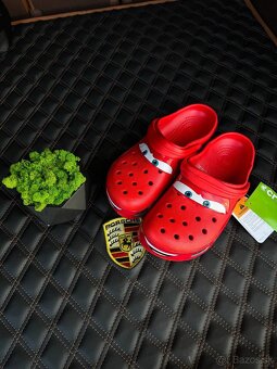 Crocs x Mac Quen šľapky - 3