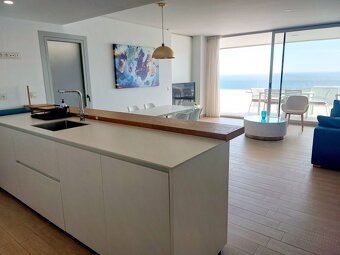 Apartmán s nádherným výhľadom na more v Reserva de Higueron - 3