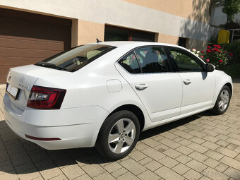 Škoda Octavia 1.6 TDI 115k Style - 3