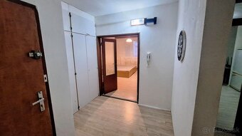 1 izbový byt sidl. Západ - 3