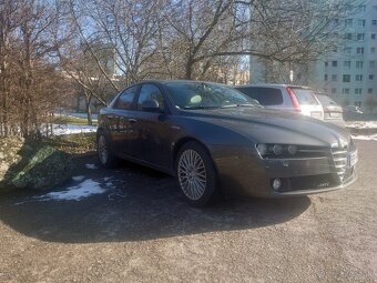 Predam Alfa Romeo 159 1.9jTDM 88KW - 3