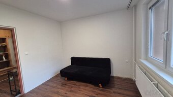 3-izbový byt s balkónom na prenájom - 3