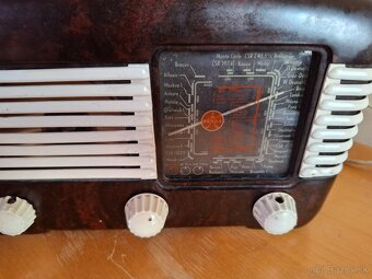 Talisman 306U mensie bakelitove radio - - 3