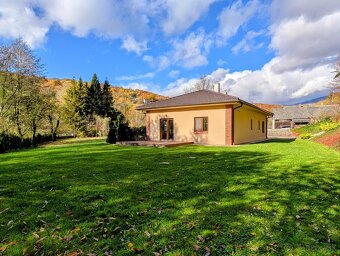 Rodinný dom so záhradou - 3