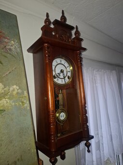 redám funkčné polbicie nástenné hodiny 15 Days 120 € - 3