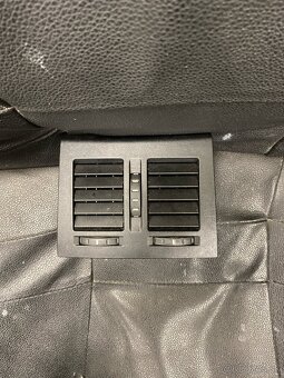 Výduch kúrenia octavia 2 - 3