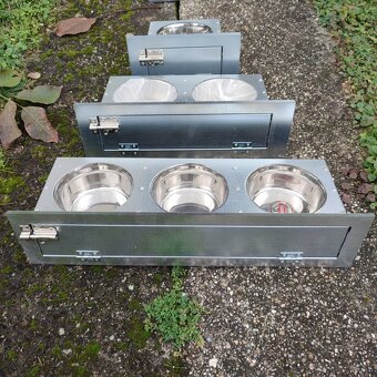 Kŕmne pulty výsuvné zinkované - 3