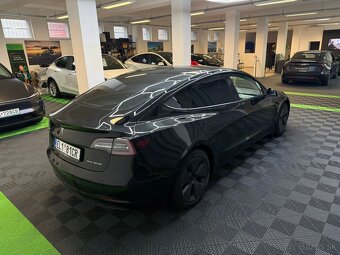 Tesla Model 3 Long Range 2021 – Ruth - 3