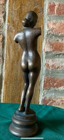 Július Bartfay bronzová socha Akt torzo - 3