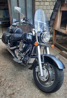 Suzuki Intruder 1500 - 3