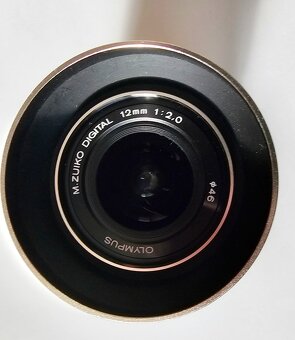 Olympus M.Zuiko D 12mm f/2 ED - 3