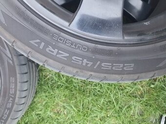 Alutec R17 225/45 8J ET45 - 3