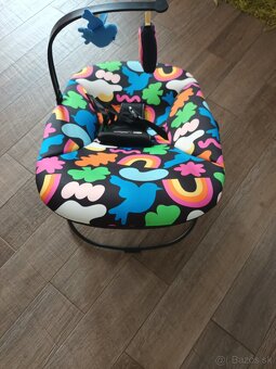 Kinderkraft hojdacie lehátko calmee happy shapes 0+ do 9kg - 3