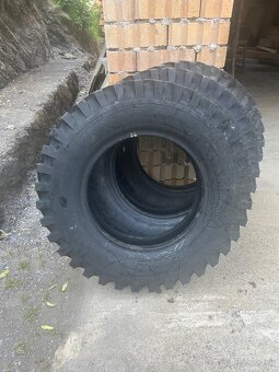 Šípové pneu v3s - 3