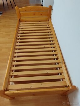 Posteľ s matracom - 3