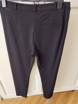 dámske čierne nohavice - 3