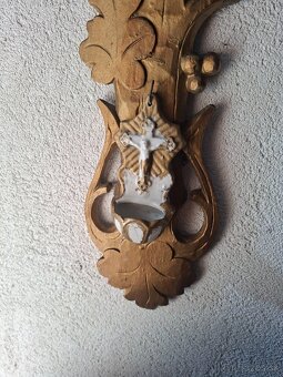 Predám starožitný kríž drevorezba porcelán - 3