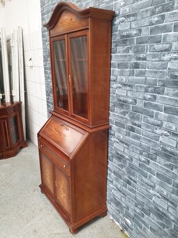 Taliansky nabytok . - 3