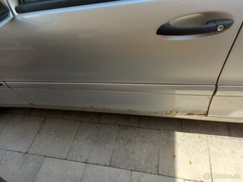 Predám Mercedes Benz W203 220CDI - 3