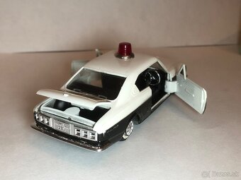 Yonezawa Toys Police - 3