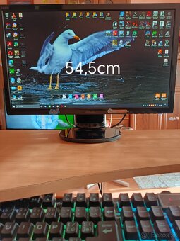 PC monitor - 3