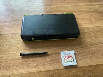 Nintendo 2DS XL - Lime Green - 3