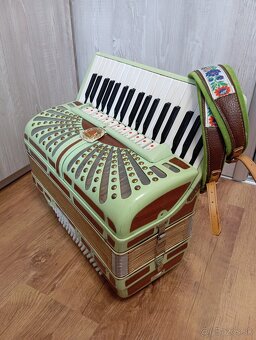 Royal standart-96bas.4hlas. - 3