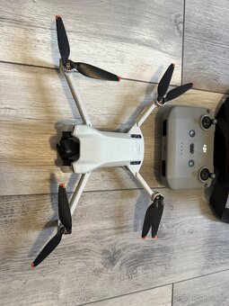 DJI MINI 3 fly more combo - 3