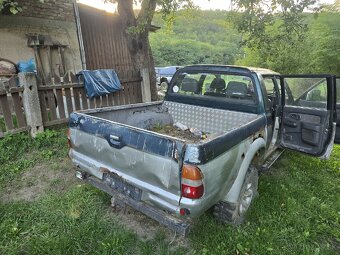 Mitsubishi L200 - 3