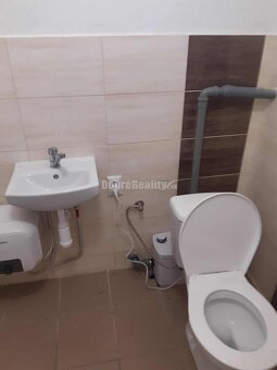 Dobré reality- IZBA na prenájom pre 1 osobu + záhrada za dom - 3