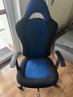 Stolicka kancelárska - 3