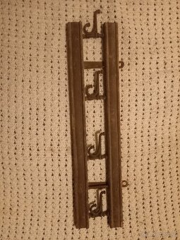 Starožitný vešiak - 3