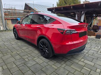 Tesla Model Y Premium Long Range AWD 514PS Fabrická Záruka - 3