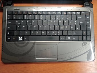 predám notebook CHILI GREEN I30IL1 PLATIN SE , WINDOWS 7 - 3