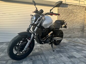 Yamaha-MT03 - 3