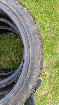 225/45 R18 - 3