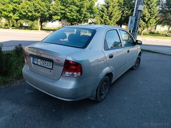 Daewoo Kalos - 3