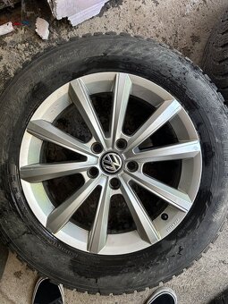 4ks Originál disky volkswagen 5x112 r17 z tiguanu 215/65 - 3