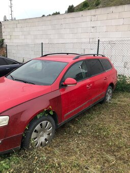 Rozpredam Volkswagen passat b6 combi cerveny - 3